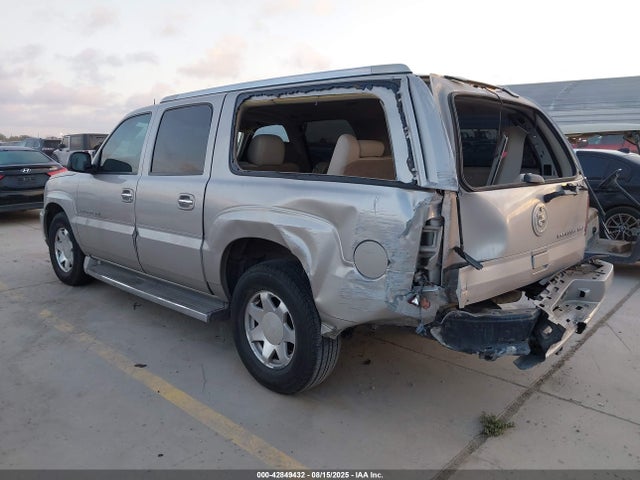 2005 CADILLAC ESCALADE ESV 3GYFK66N15G156863 Photo 2