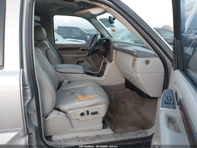 2005 CADILLAC ESCALADE ESV 3GYFK66N15G156863 Photo 4