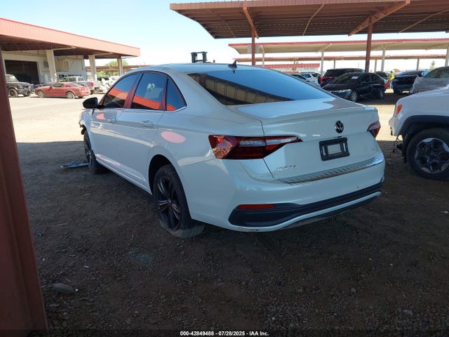 Volkswagen tsi 2023 3VW7M7BU5PM051641 Image 3