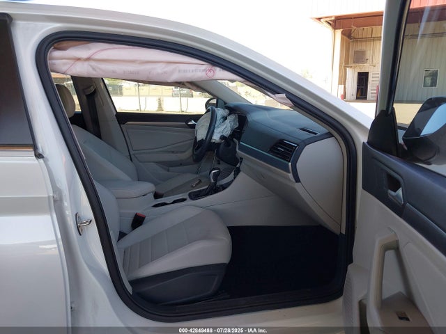 Volkswagen tsi 2023 3VW7M7BU5PM051641 Image 5