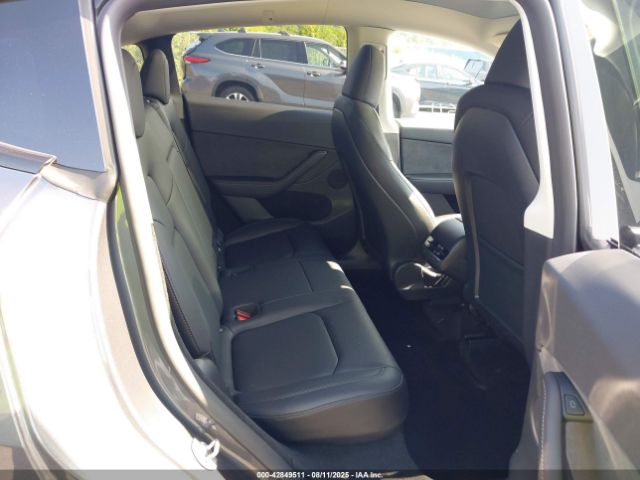 2023 TESLA MODEL Y 7SAYGDEE9PF829917 Photo 7