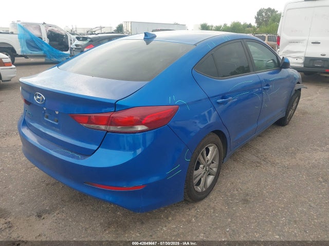 KMHD84LF2HU107164 Hyundai Elantra