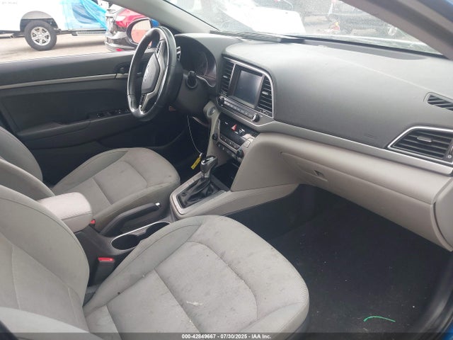KMHD84LF2HU107164 Hyundai Elantra
