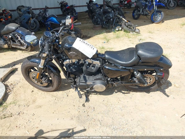 1HD1LC314JC425723 Harley-Davidson Forty-eight