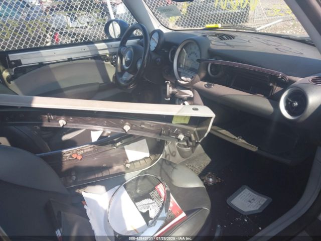 2007 MINI COOPER S WMWMF73597TL87511 Photo 4