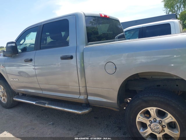 RAM 2500 2024 3C6UR5DL9RG246005 Image 14