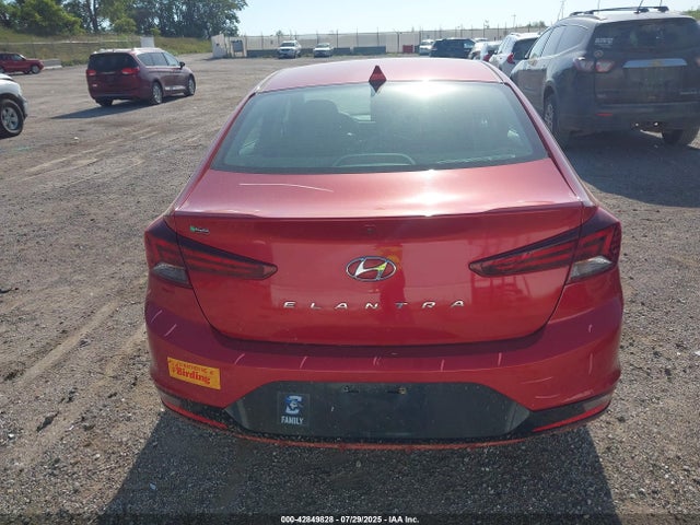 2020 Hyundai Elantra Sel მანქანა იყიდება აუქციონზე, vin: 5NPD84LF7LH508880, აუქციონის ნომერი: 42849828