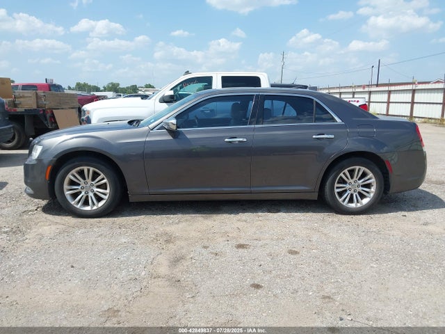 Chrysler 300 2016 2C3CCAEGXGH156413 Image 14