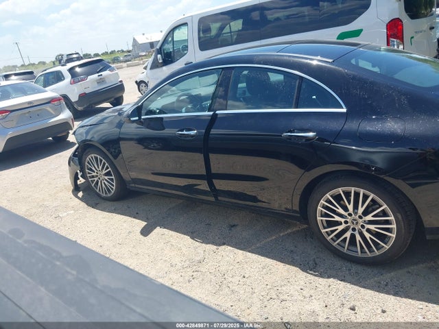 W1K5J4GB5SN513466 Mercedes-Benz m260