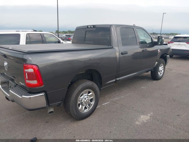 RAM 3500 2023 3C63R3CL8PG597115 Image 4