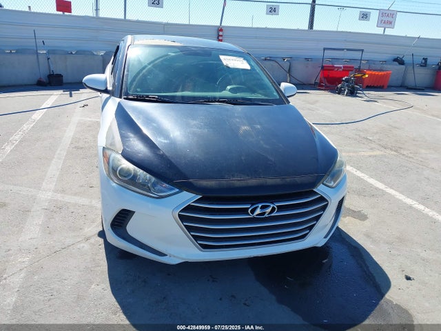 5NPD84LF9HH128432 Hyundai Elantra