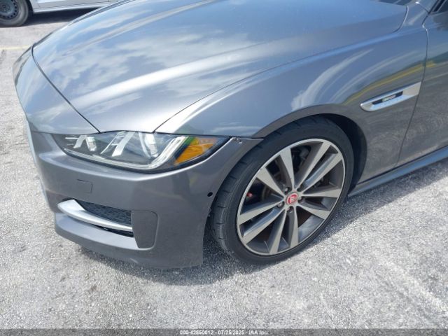 2017 JAGUAR XE SAJAF4BV6HA947652 Photo 5