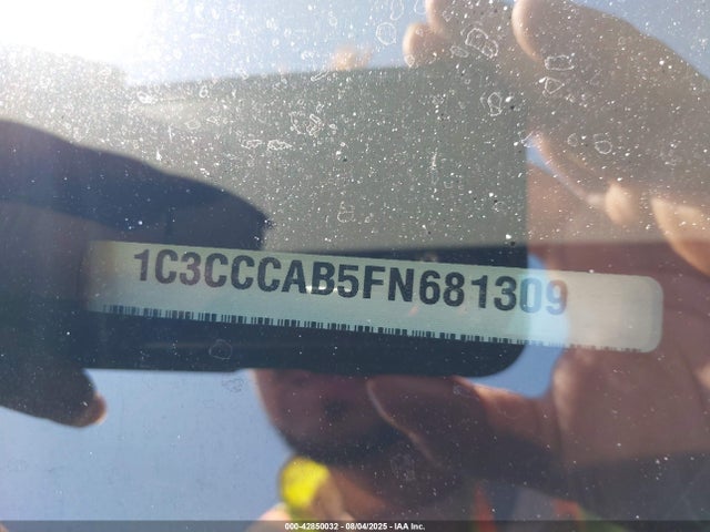 Chrysler 200 2015 1C3CCCAB5FN681309 Image 9