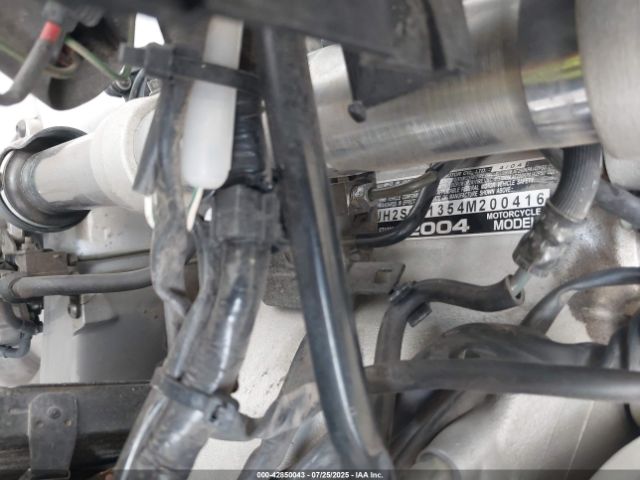 2004 HONDA ST1300 JH2SC51354M200416 Photo 9