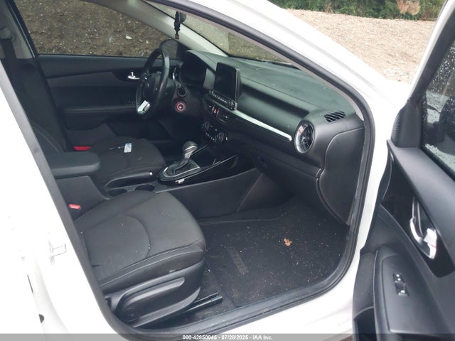 2019 KIA FORTE 3KPF34ADXKE071906 Photo 4