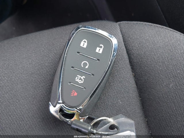 1G1ZD5STXSF147483 Chevrolet lfv