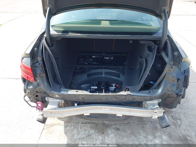 2018 AUDI A4 WAUENAF4XJA155221 Photo 5