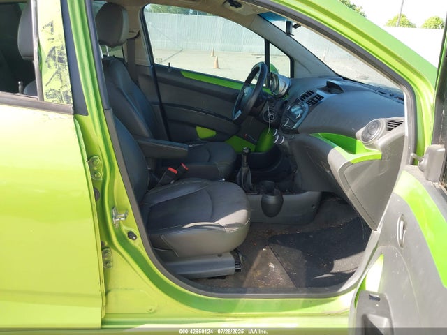 Chevrolet ll0 2014 KL8CA6S91EC506430 Image 5
