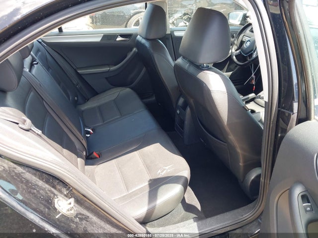 3VWD07AJ6FM269222 Volkswagen 1.8t
