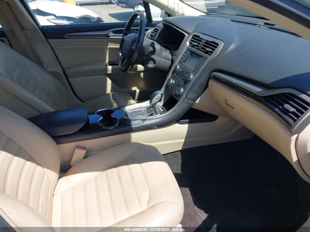 Ford 2016 2016 3FA6P0HD7GR284420 Image 5