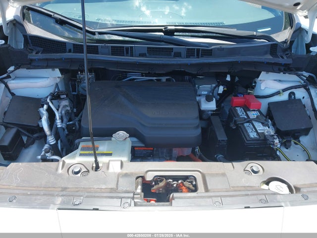 1N4CZ1CV7SC557205 Nissan Leaf