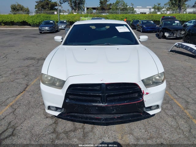 2C3CDXHG5EH185861 Dodge 2014