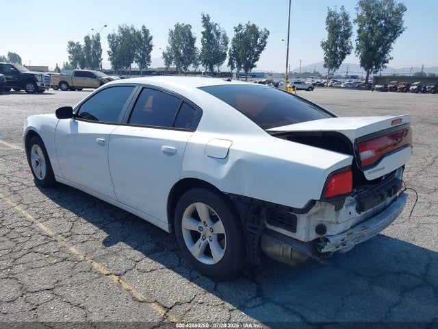 2C3CDXHG5EH185861 Dodge 2014