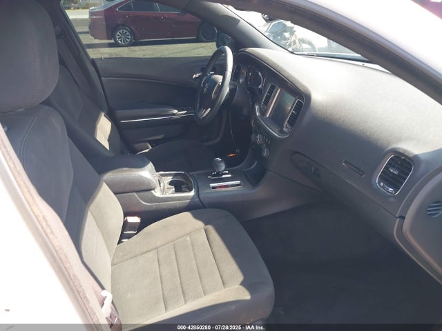 2C3CDXHG5EH185861 Dodge 2014