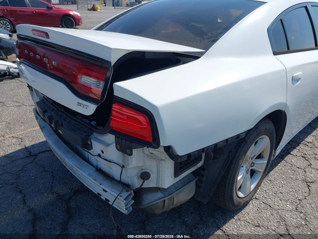 2C3CDXHG5EH185861 Dodge 2014