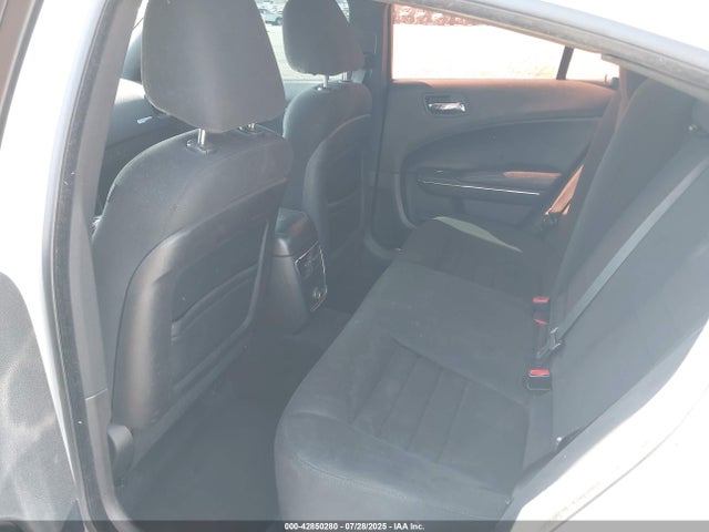 2C3CDXHG5EH185861 Dodge 2014
