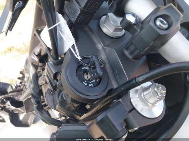 JYARN53E9HA002442 Yamaha FZ09