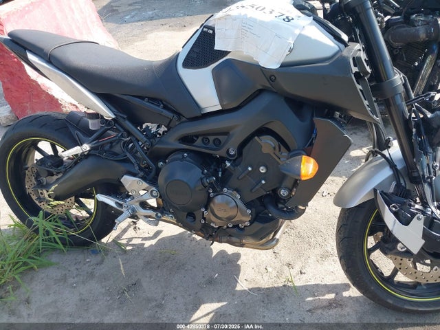 JYARN53E9HA002442 Yamaha FZ09