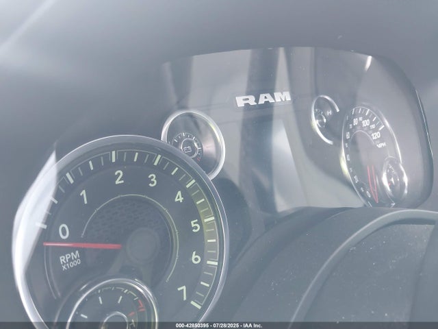 RAM 1500 2024 1C6RREBG8RN100746 Image 15
