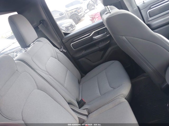 RAM 1500 2024 1C6RREBG8RN100746 Image 8
