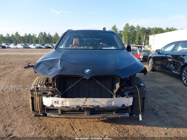 BMW X5 2021 5UXCR6C09M9D76586 Image 13