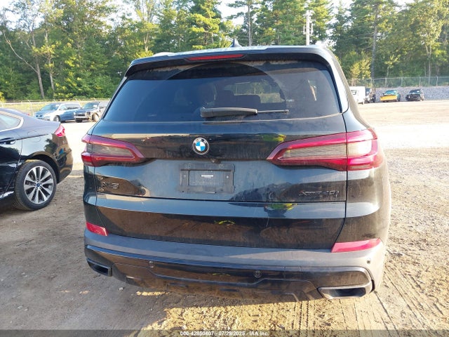 BMW X5 2021 5UXCR6C09M9D76586 Image 17
