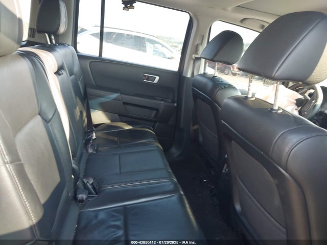 Honda j35z4 2015 5FNYF4H54FB033313 Image 8