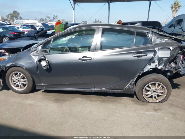 JTDKBRFU9G3011623 Toyota 2zr-fxe,1nm