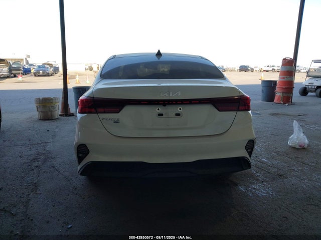 3KPF24AD6NE427825 KIA mpi nu