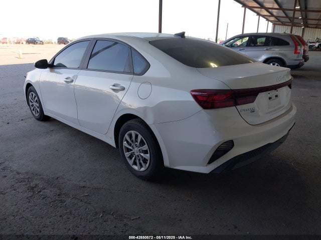 3KPF24AD6NE427825 KIA mpi nu