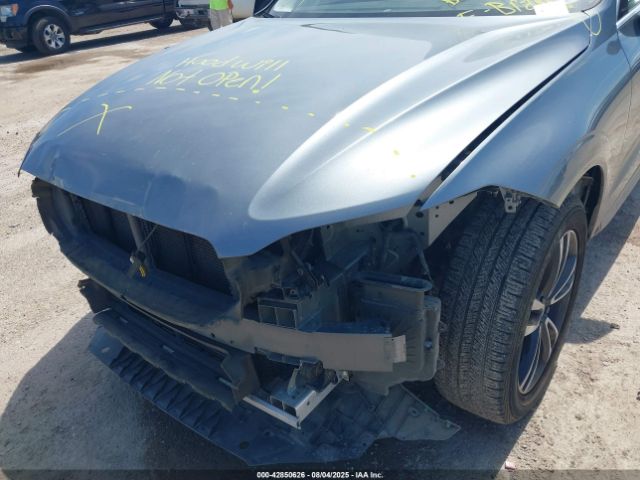 2018 VOLVO XC60 YV4102RK1J1032243 Photo 5