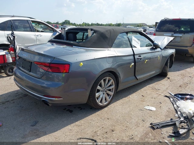 2018 AUDI A5 WAUYNGF53JN000740 Photo 3
