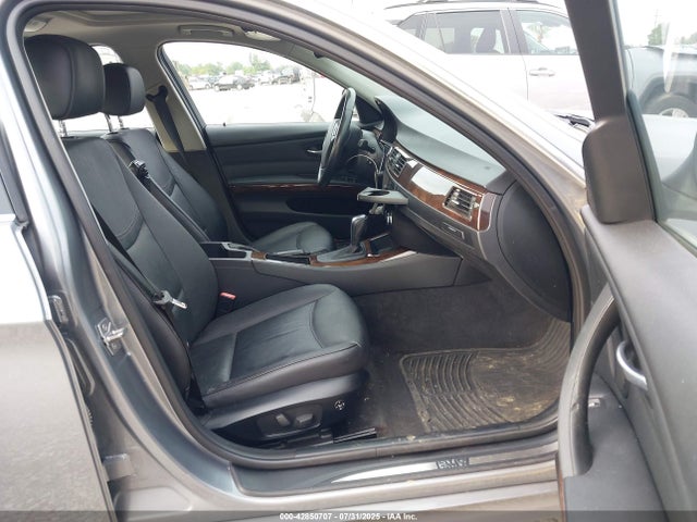 42850707 :رقم المزاد ، WBAPM5C53BE575445 vin ، 2011 Bmw 335i مزاد بيع