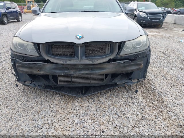 42850707 :رقم المزاد ، WBAPM5C53BE575445 vin ، 2011 Bmw 335i مزاد بيع