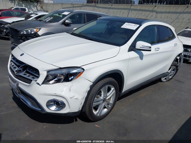 WDCTG4EB0JJ483764 Mercedes-Benz m270
