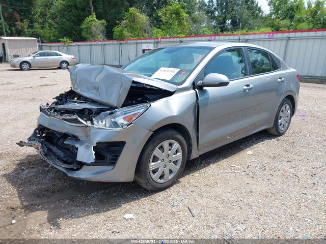 3KPA24AD2ME406303 KIA gamma ii