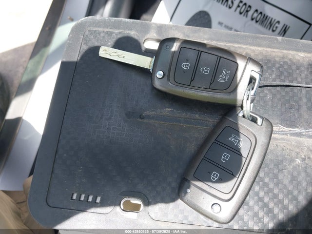 Hyundai gamma ii 2023 KMHRC8A38PU251207 Image 11