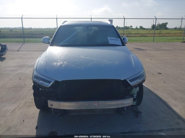 Audi Q3 2018 WA1HCCFS1JR031592 Image 12