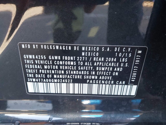 3VW4T7AU6GM024522 Volkswagen 2016