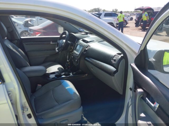 2014 KIA SORENTO 5XYKW4A70EG496090 Photo 4